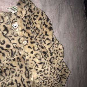Leopard print fuzzy jacket For young girls